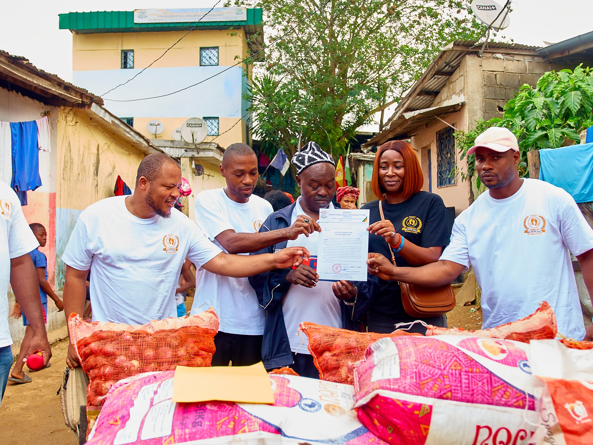Step for the Future Foundation à Makèpè (Douala), déplacés du NOSO (photo 18)