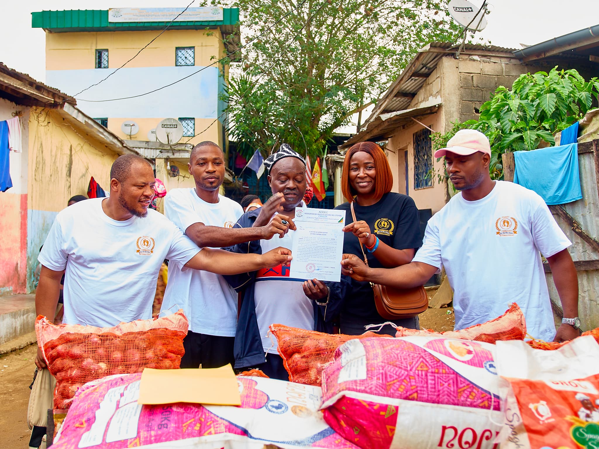 Step for the Future Foundation à Makèpè (Douala), déplacés du NOSO (photo 19)